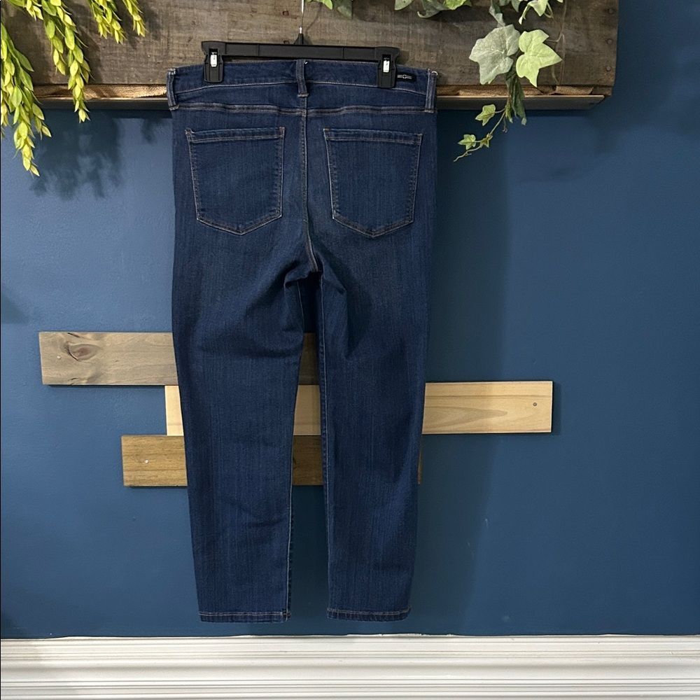 Liverpool The Crop Straight EUC 10 - Picture 2 of 16